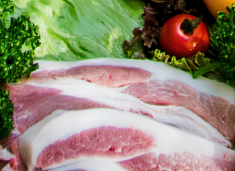 口の中でコク深くとろける脂